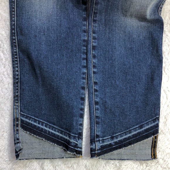 7 For All Mankind Roxanne Ankle Jeans - Picture 5 of 9